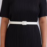 White leather women's classic-belt with distinctive self-link metal buckle